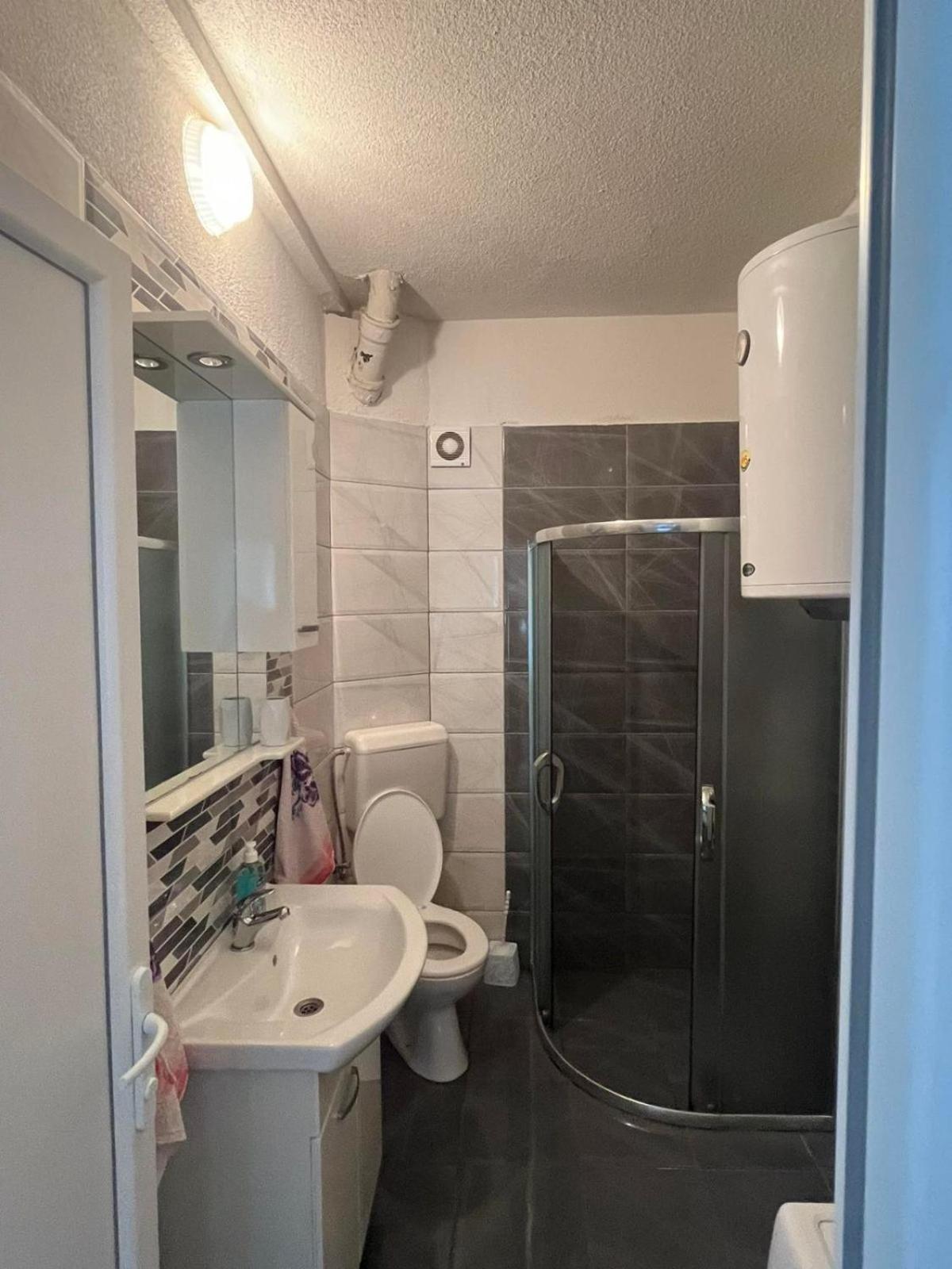 Apartment Marija Ohrid Esterno foto